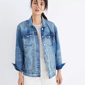 The Oversized Jean Jacket in Capstone Wash